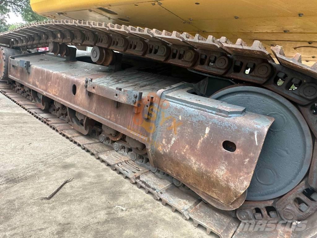 Komatsu PC 450 LC-8 Bageri guseničari