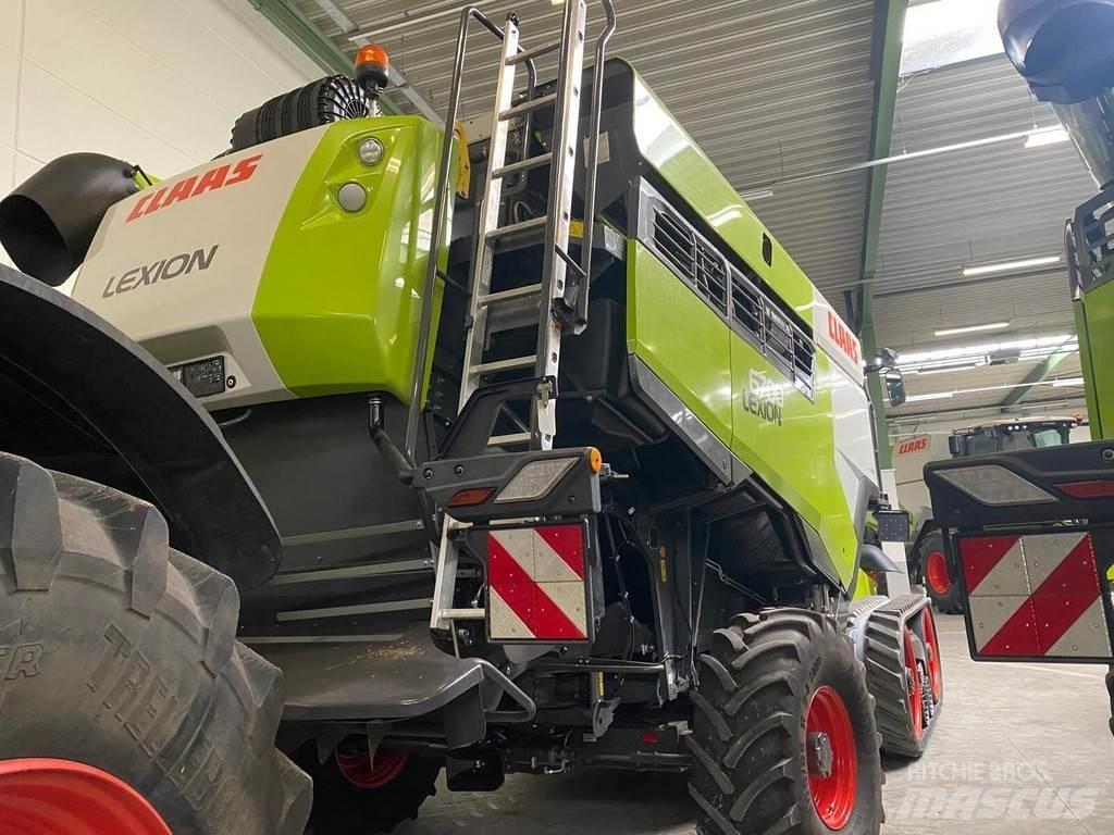 CLAAS 6700TT 4WD Kombajni