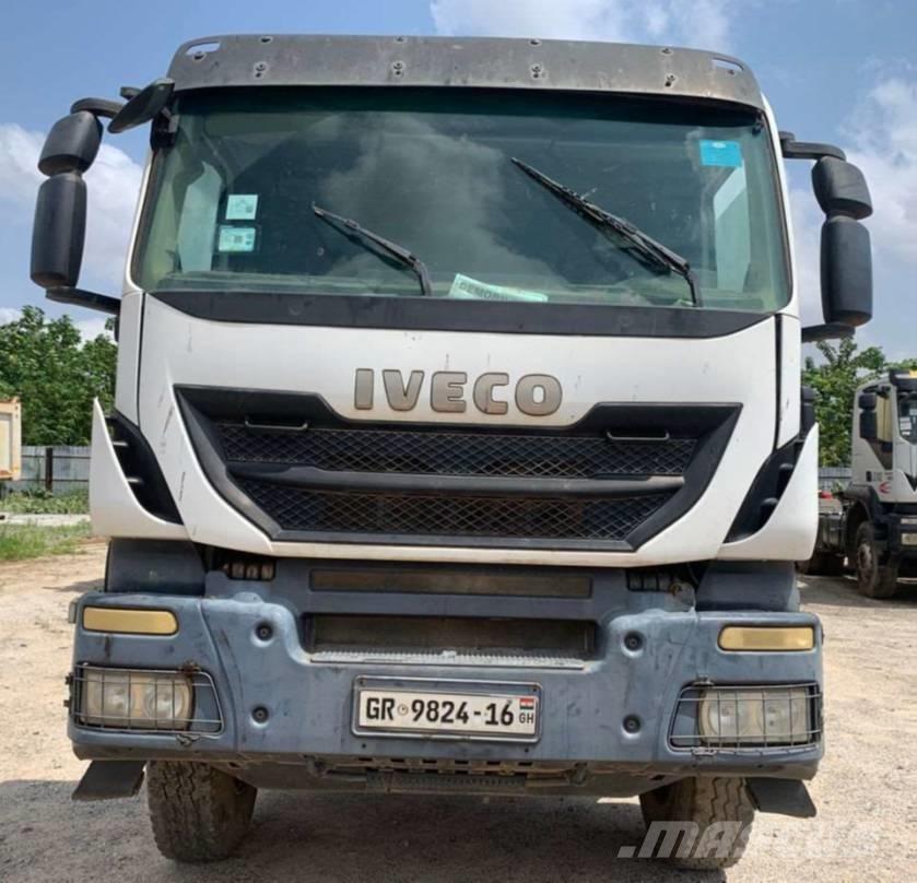 Iveco Trakker 440 Kamioni mešalice za beton