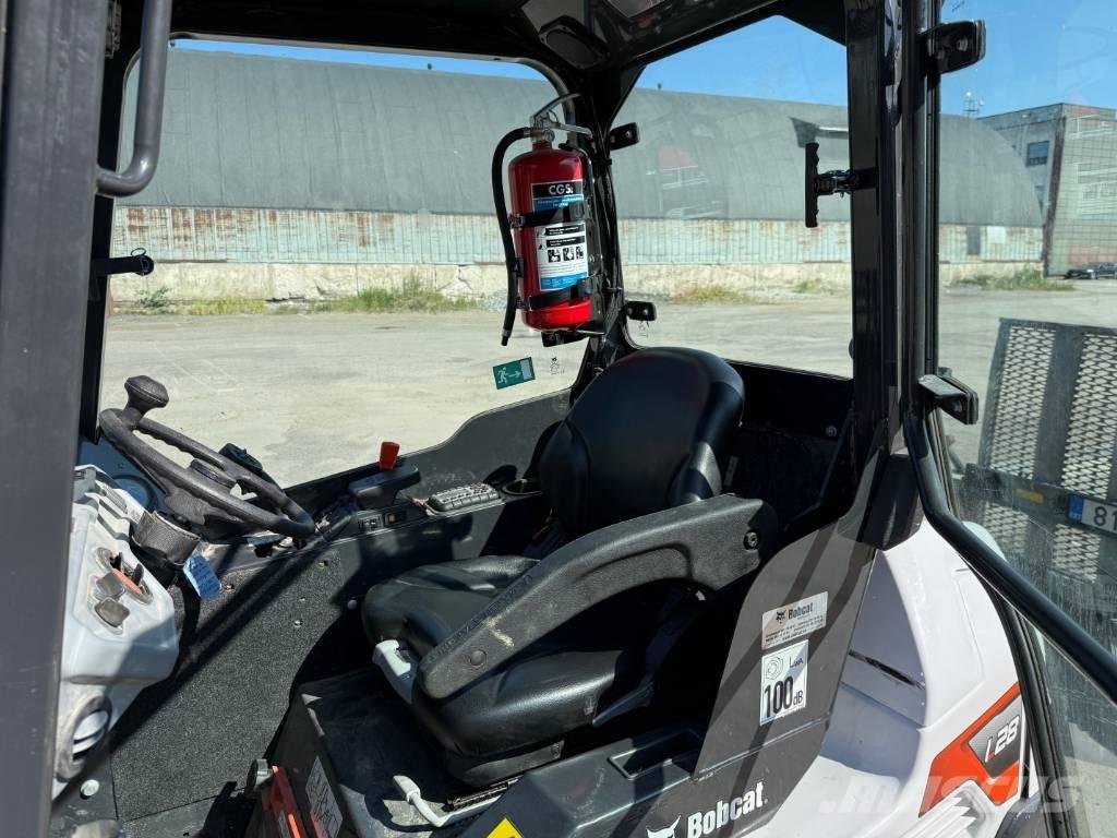 Bobcat L 28 Teleskopski viljuškari