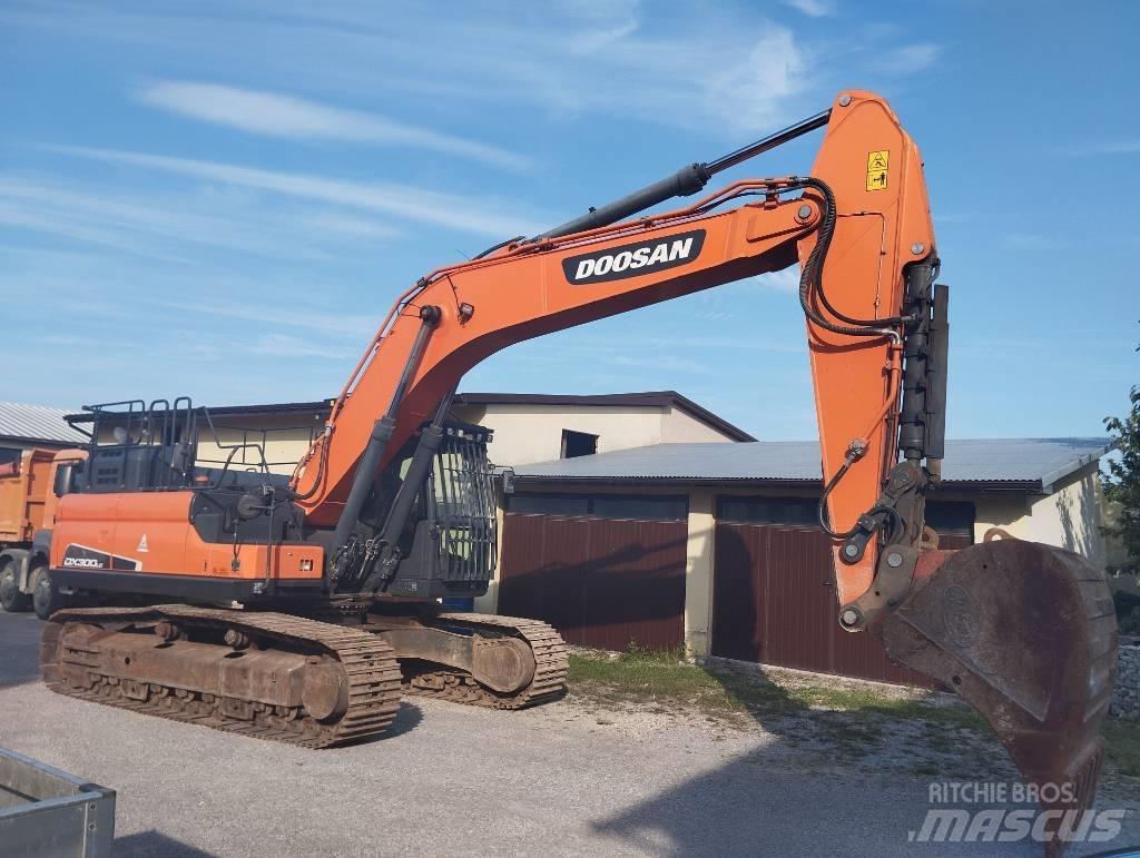 Doosan DX 300 LC Bageri guseničari