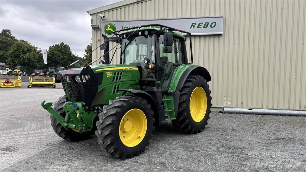 John Deere 6120M Manji traktori