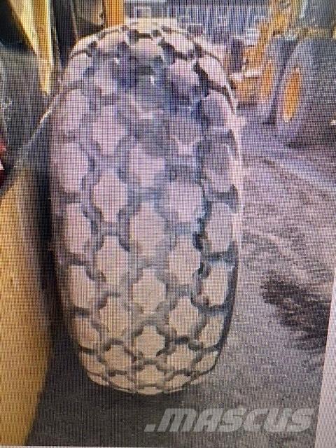 Bomag BW 211 D Valjci sa duplim bubnjem