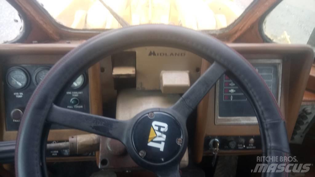 CAT 988B Utovarivači na točkove