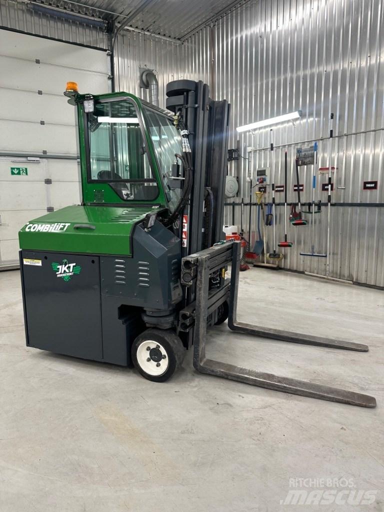 Combilift CB2500E Električni viljuškari