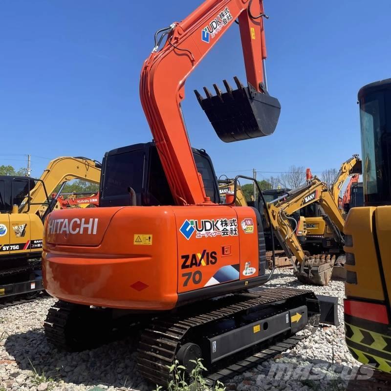Hitachi ZX 70 Midi bageri 7t – 12t