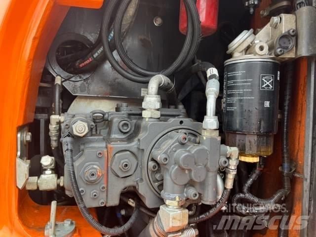 Doosan DX 140 LCR-5 Bageri guseničari