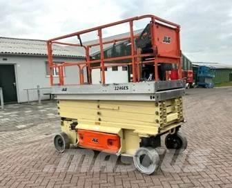 JLG 3246 ES Makazaste platforme