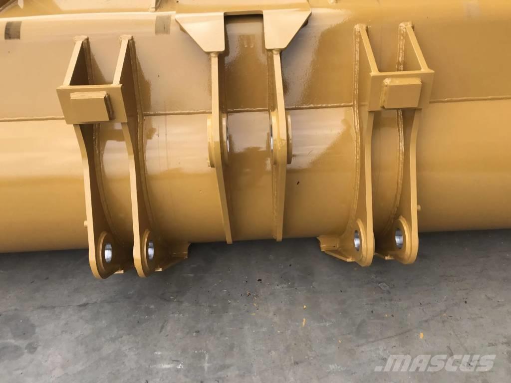 CAT 938K Kašike / Korpe