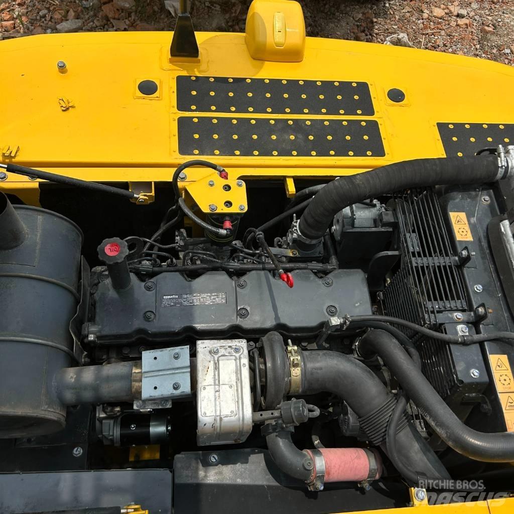 Komatsu 240-8 Bageri guseničari