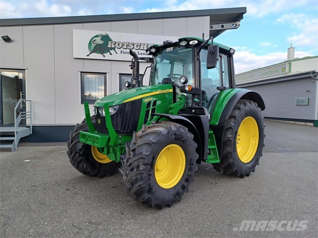 John Deere 6120M Traktori