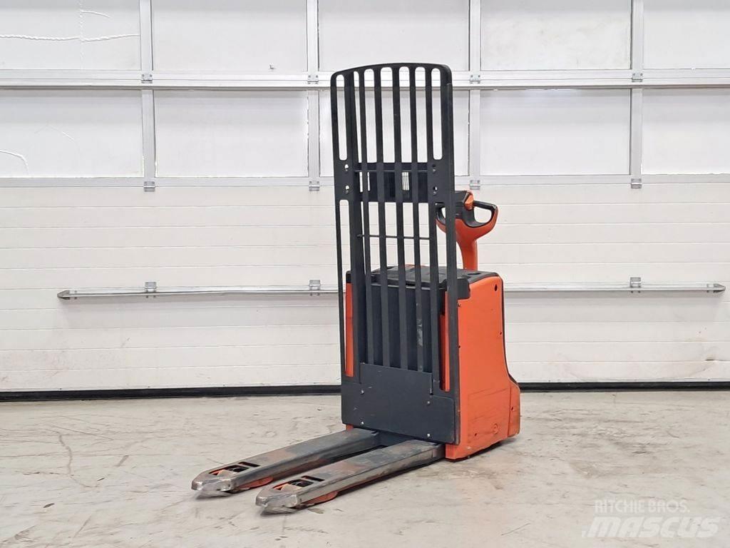 Linde T16L Nisko podizni električni viljuškar