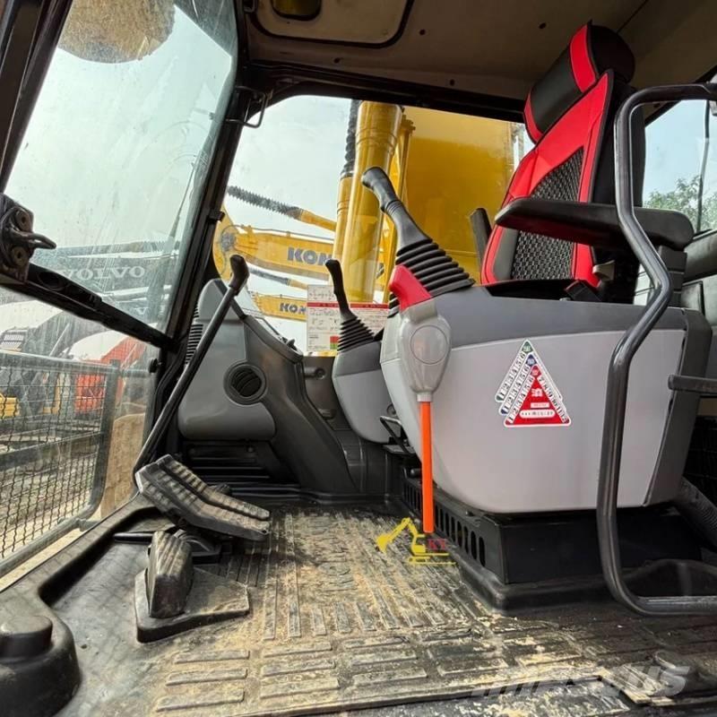 Komatsu PC 220-8 Bageri guseničari