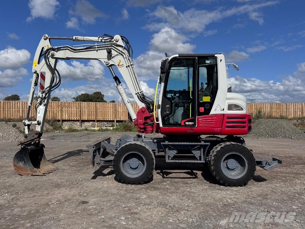 Takeuchi TB 295 W Bageri točkaši