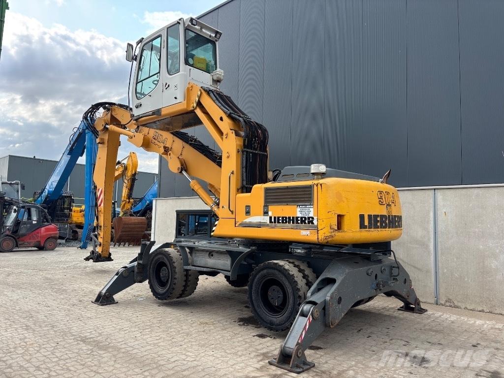Liebherr A 904 C HD Bageri za prenos primarnih/sekundarnih sirovina