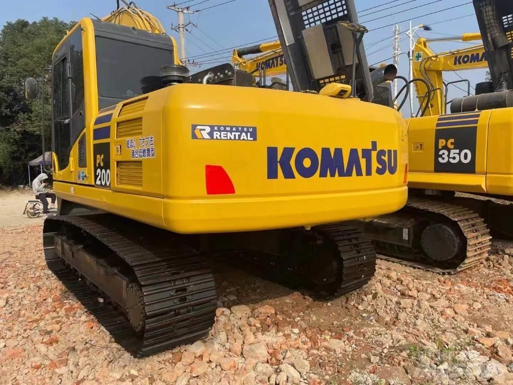 Komatsu PC200 Bageri guseničari