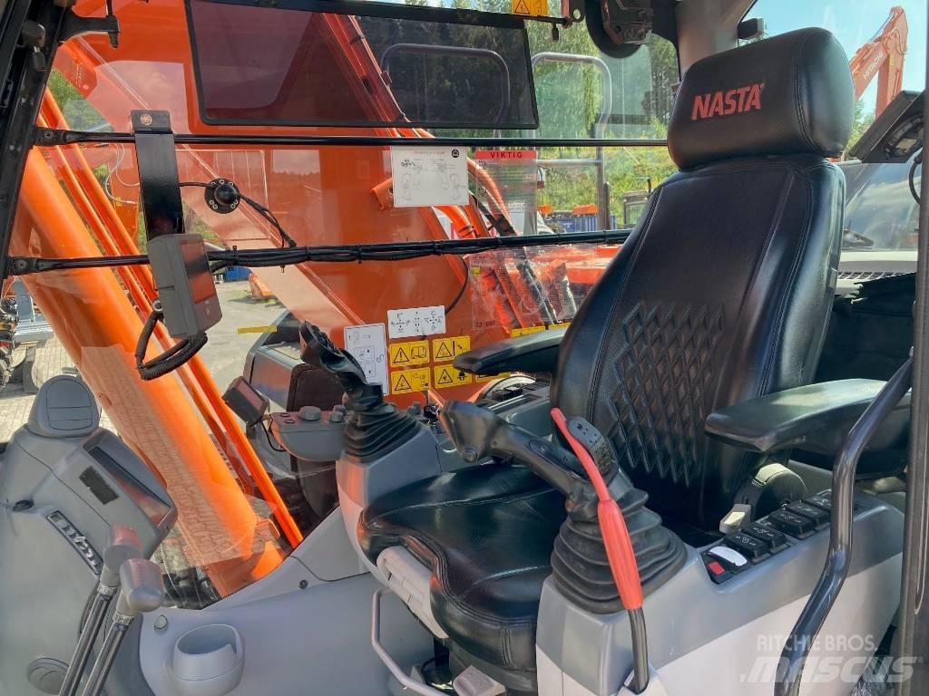 Hitachi ZX 210 LC-6 Bageri guseničari