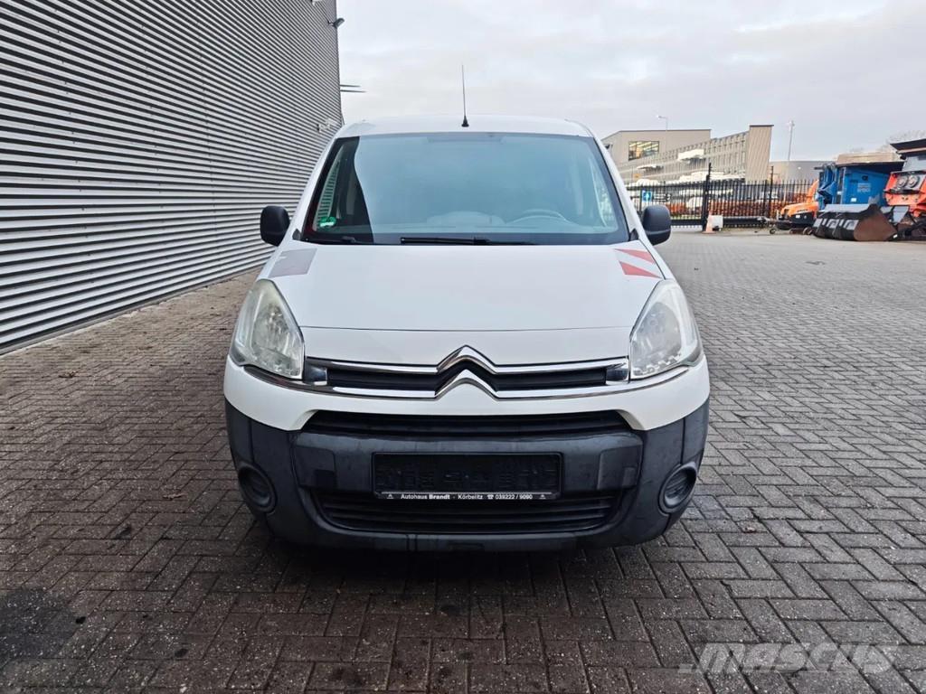 Citroën Berlingo Sanduk kombiji