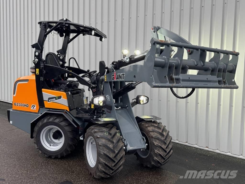 GiANT G 2300 HD Utovarivači na točkove