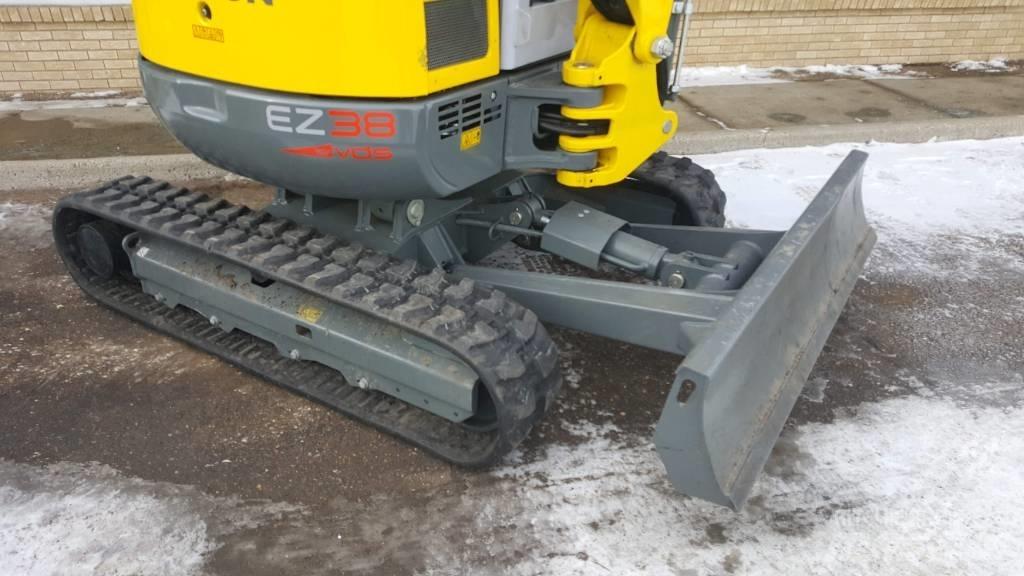 Wacker Neuson EZ38 Bageri guseničari