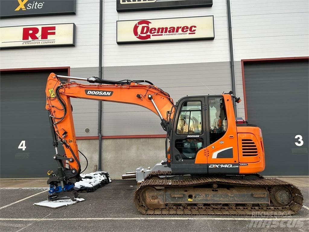 Doosan DX140LCR-5 Bageri guseničari