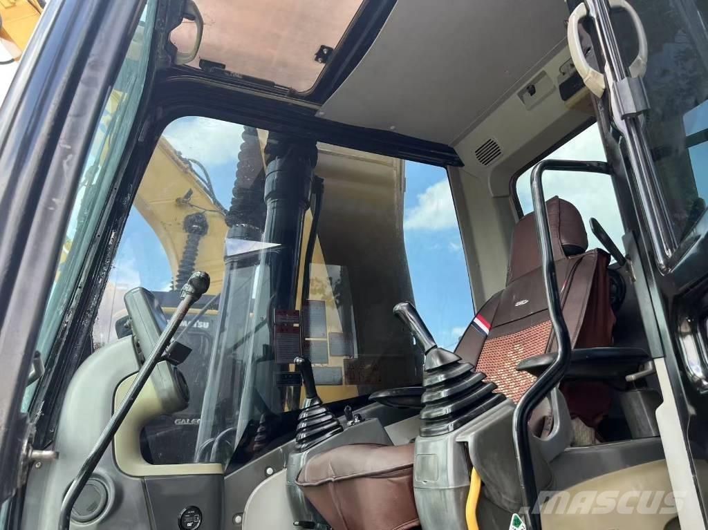 CAT 323DL Bageri guseničari