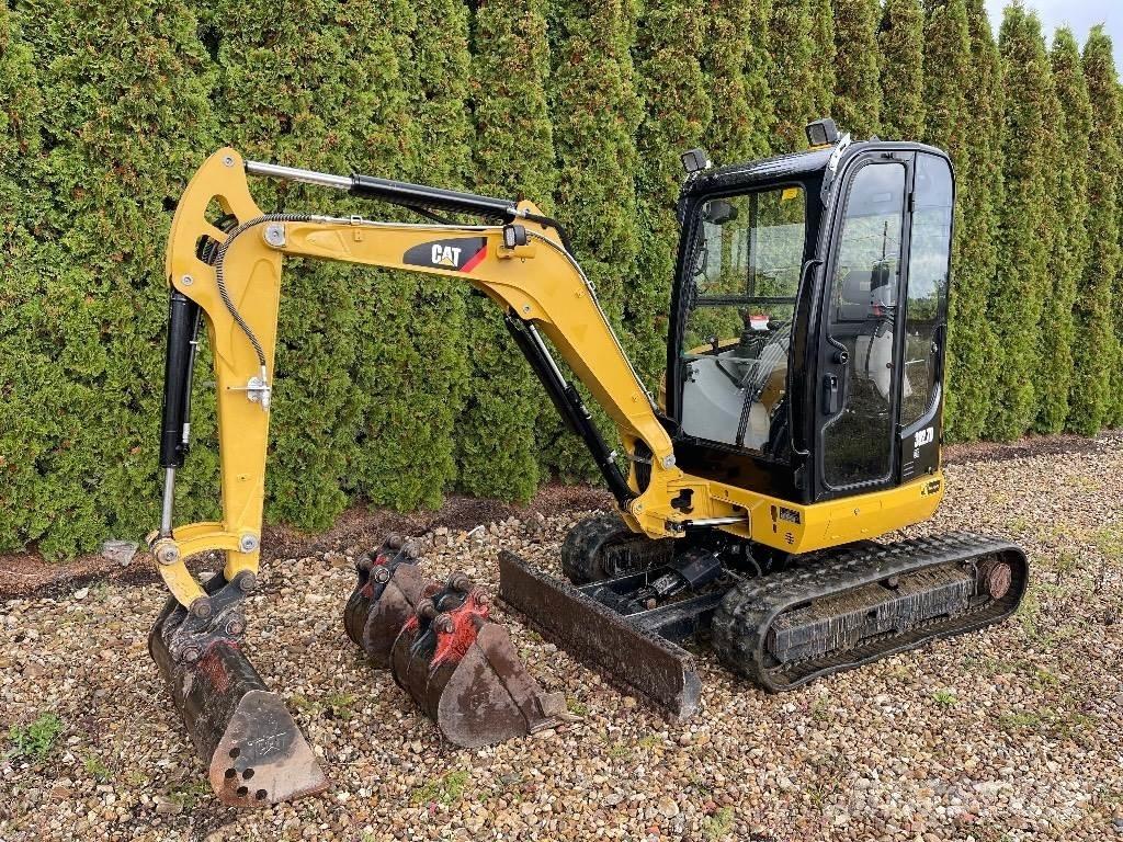 CAT 302.7D CR Mini bageri < 7t