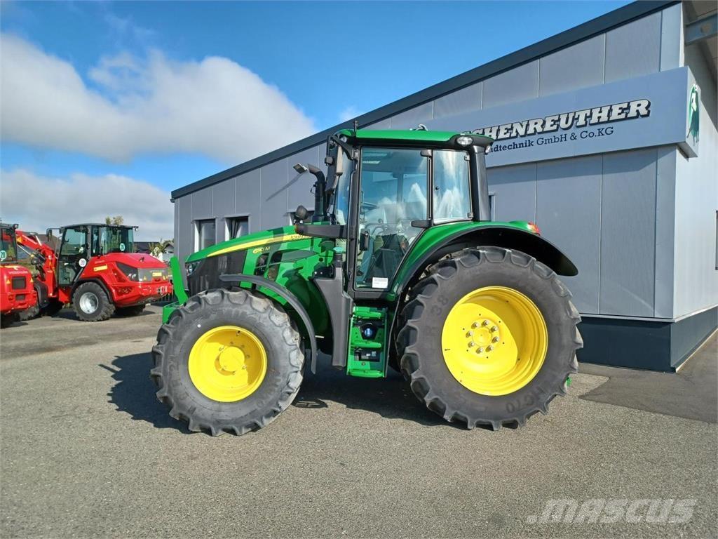 John Deere 6110M Traktori