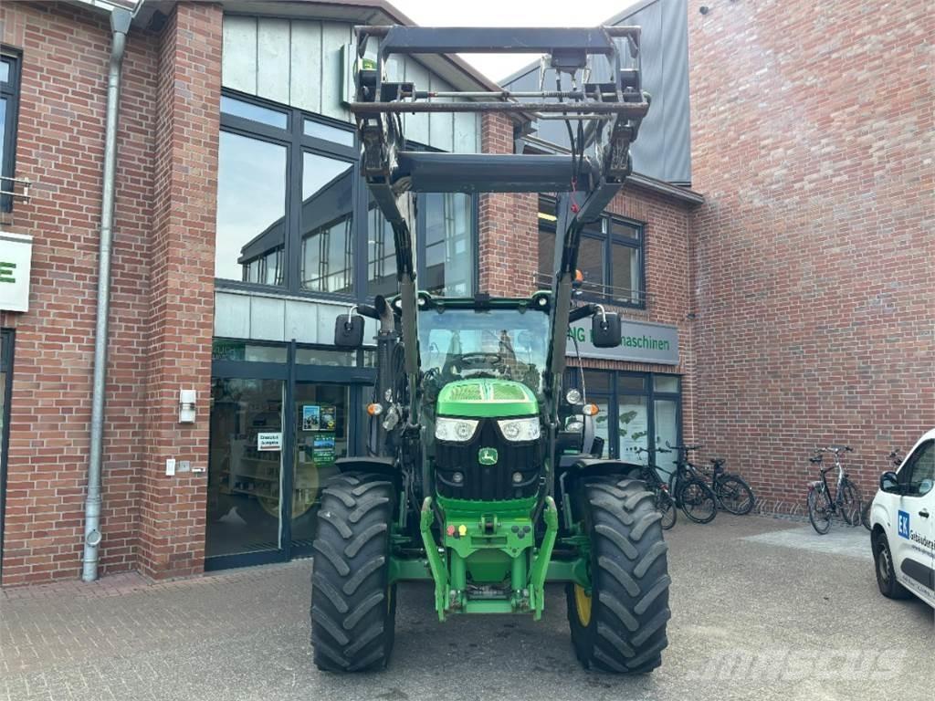John Deere 6140R Traktori