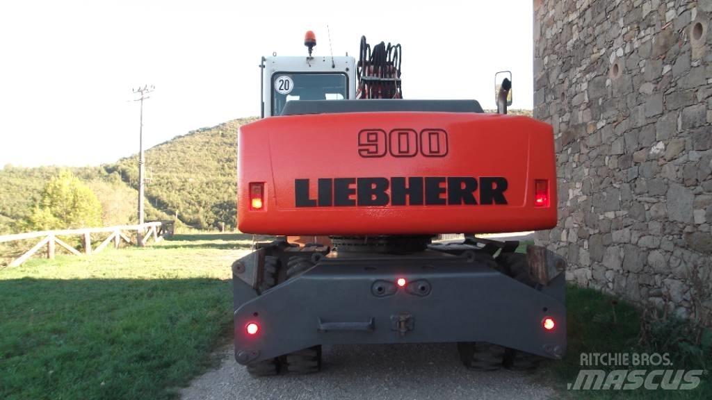 Liebherr A 900 C Bageri točkaši