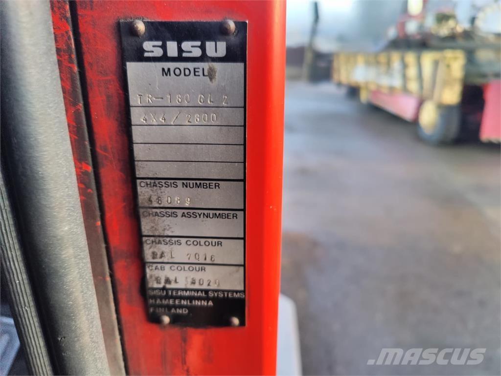 Sisu TR180 Gl 2 Terminalni tegljači