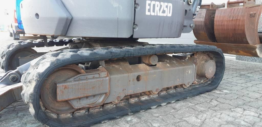Volvo ECR 25 D Mini bageri < 7t
