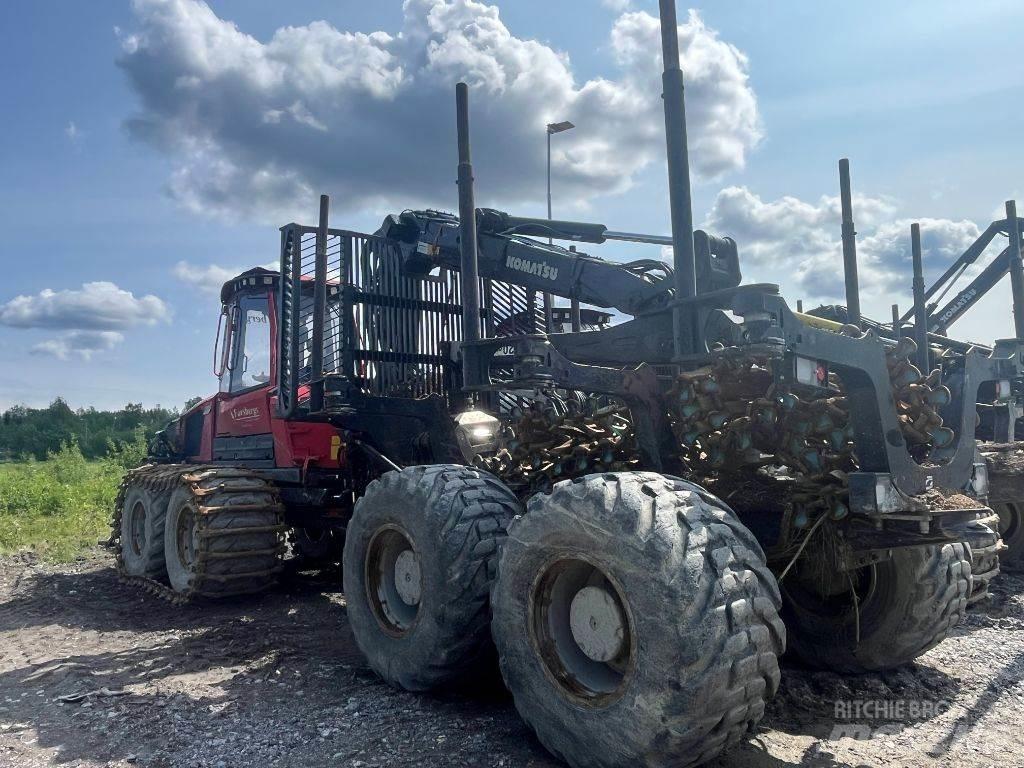 Komatsu 895 Forvarderi