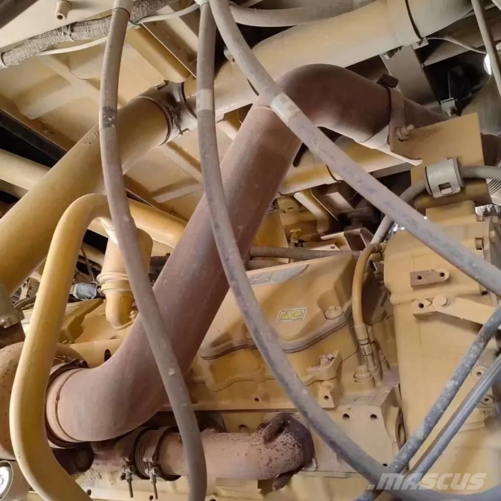 CAT 777 Kruti damperi