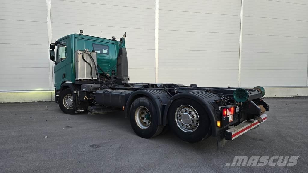 Scania R-serie Rol kiper kamioni sa kukom za podizanje tereta