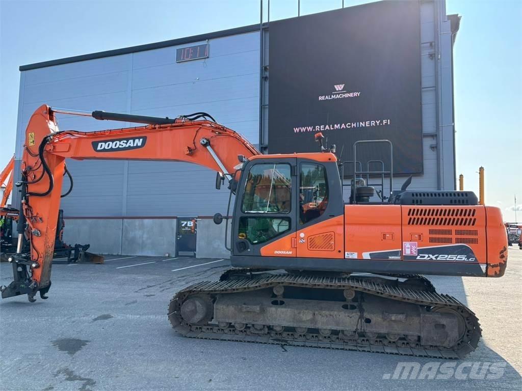 Doosan DX255LC-5 Bageri guseničari