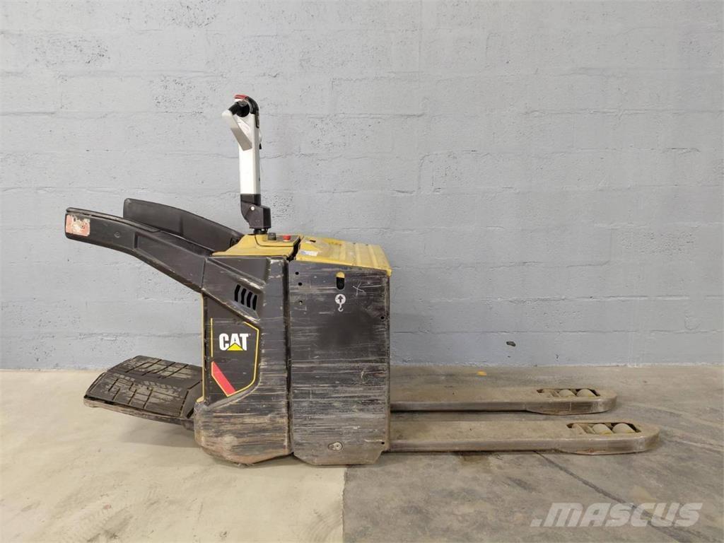 CAT NPV20N2 Samopogonski ručni viljuškari