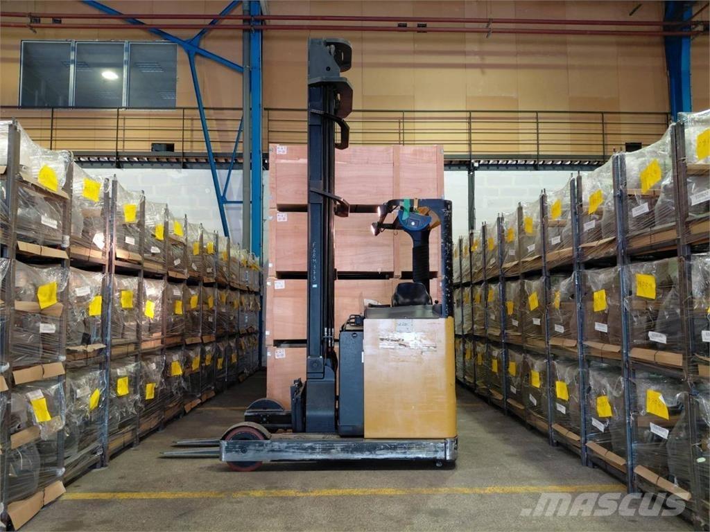 Hyster HYR2.0 Viljuškari sa pomičnim stupom