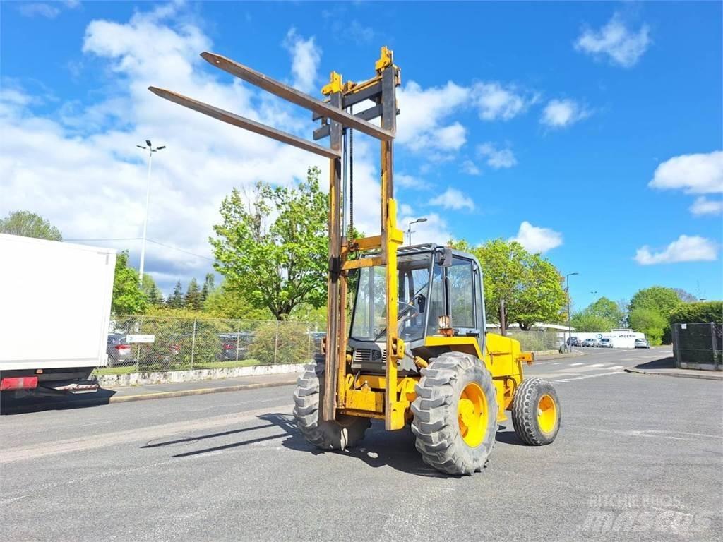 JCB 930-2 Vanterenski viljuškar