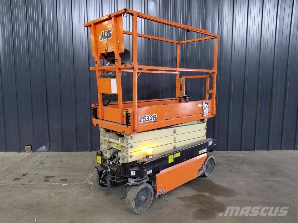 JLG 1532R Makazaste platforme
