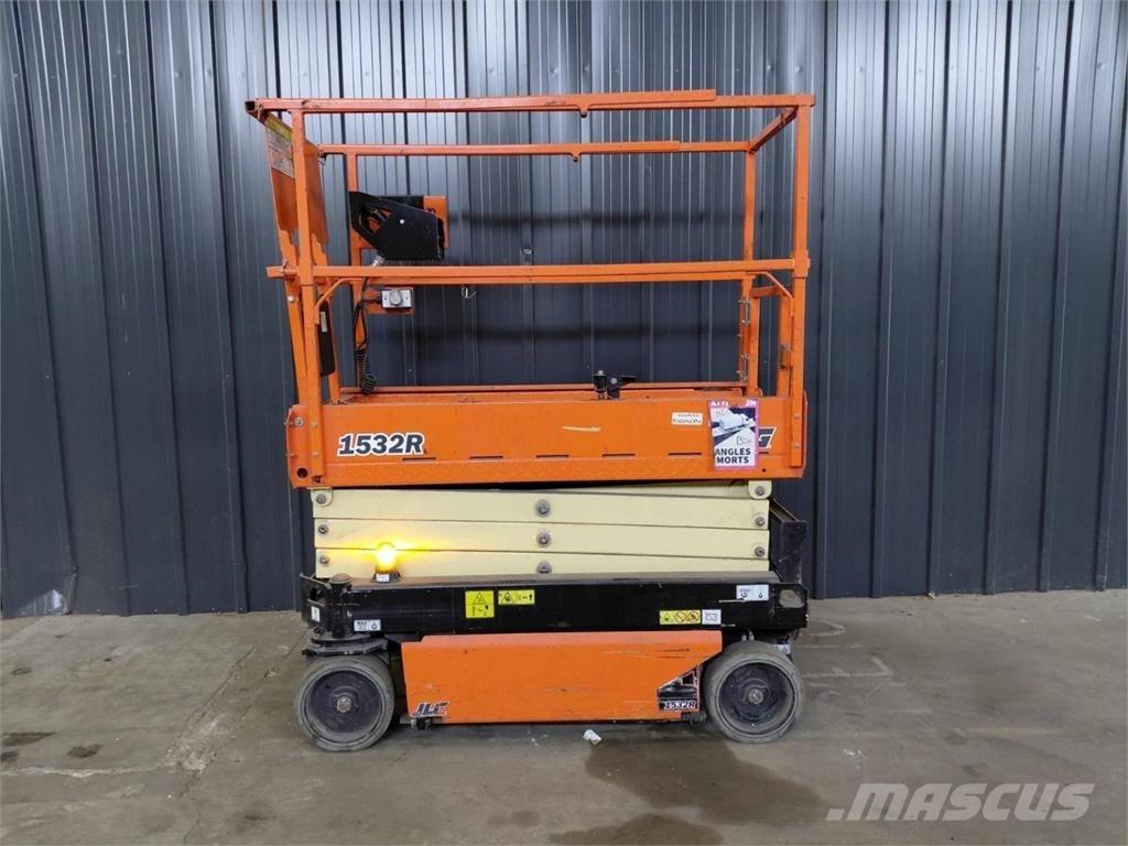 JLG 1532R Makazaste platforme