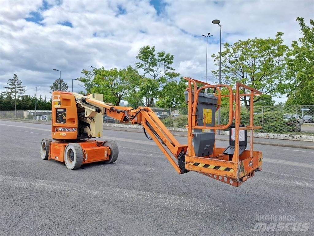 JLG E300AJP Ostali kranovi i platforme