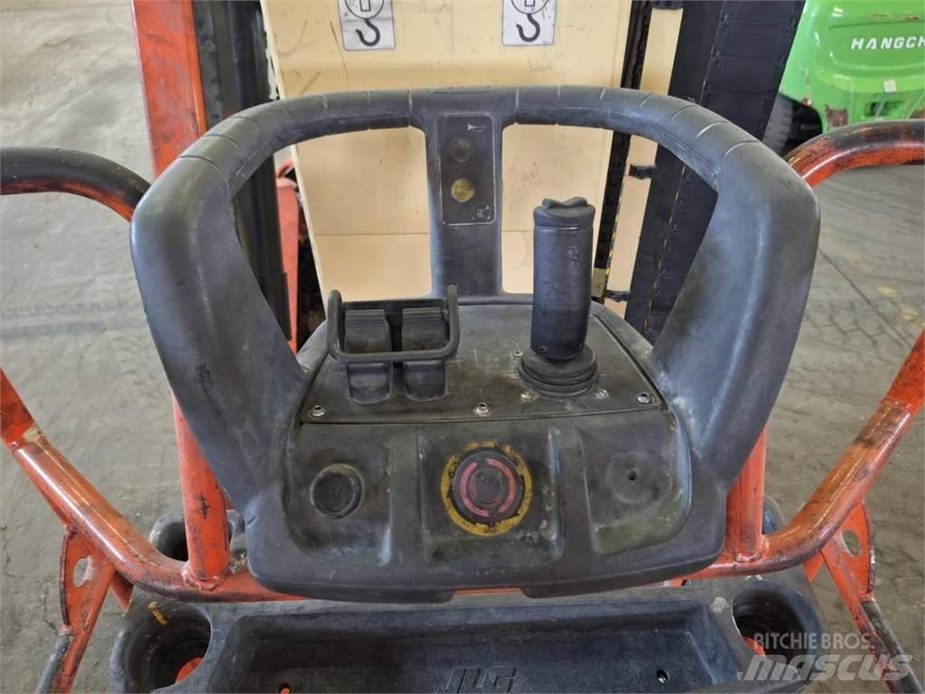 JLG TOUCAN 8E Ostali kranovi i platforme