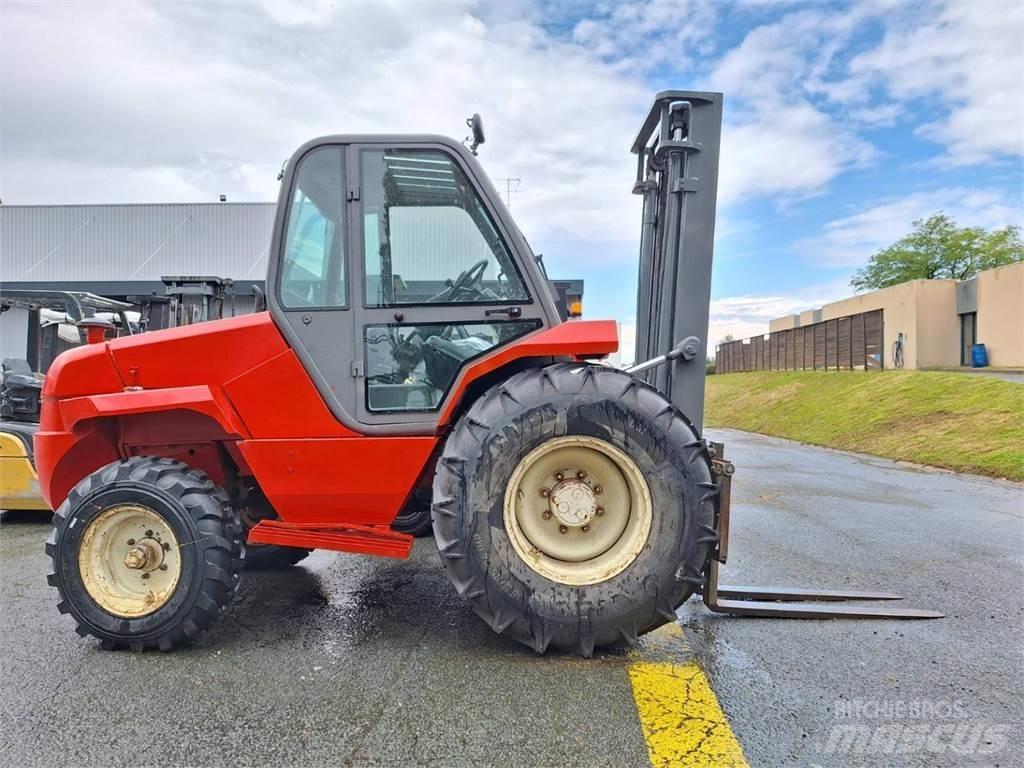 Manitou M30.2 Vanterenski viljuškar