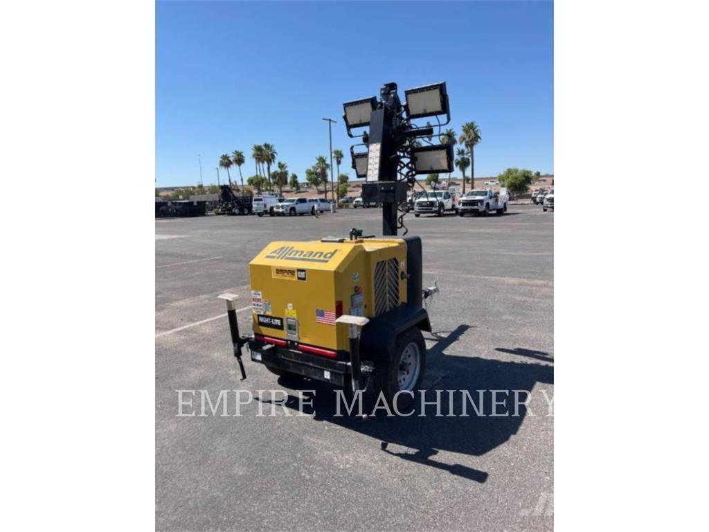 Allmand LT-NLGRLCK Rasvetni stubovi