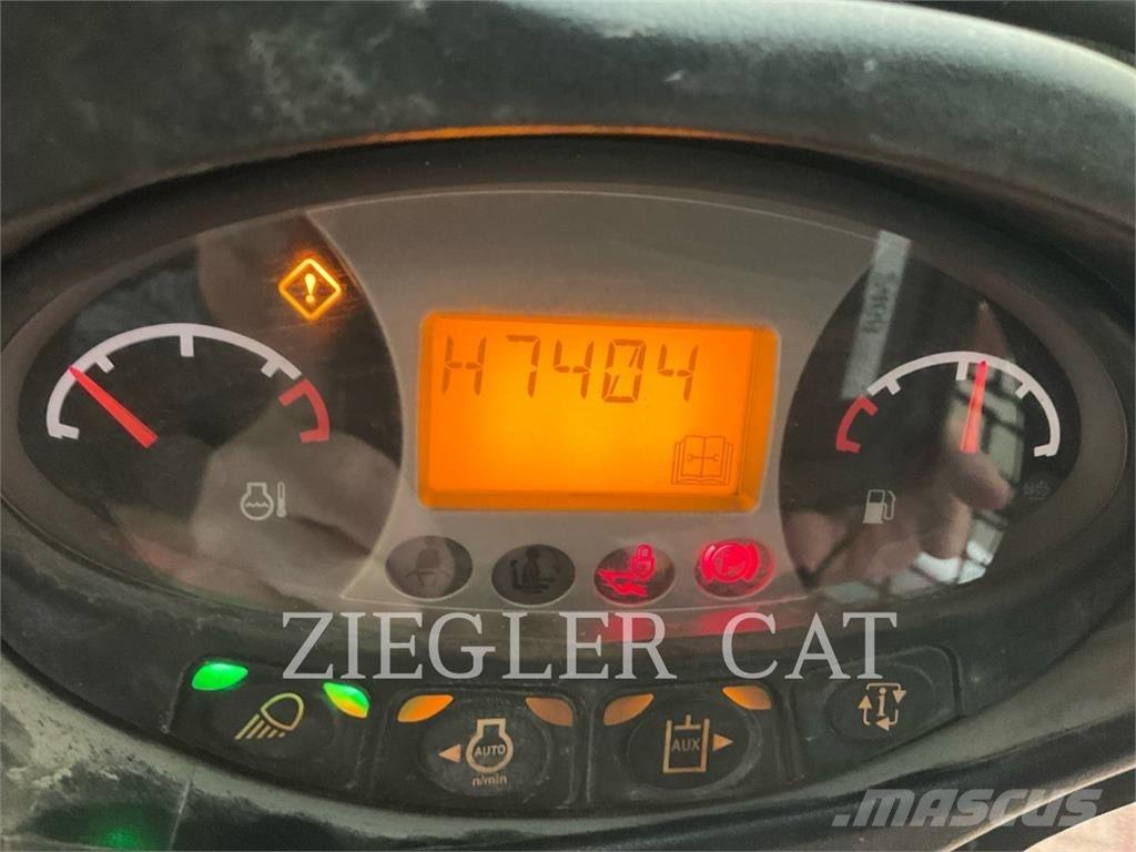 Bobcat S550_US Skid steer mini utovarivači