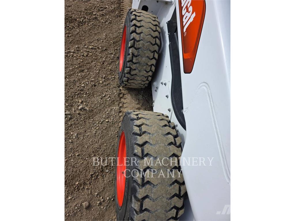 Bobcat S66 Skid steer mini utovarivači