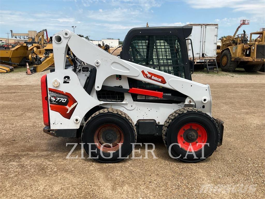 Bobcat S770 Skid steer mini utovarivači