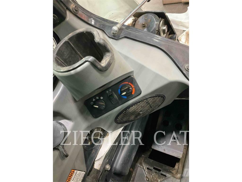 Bobcat T870 Utovarivaču guseničara
