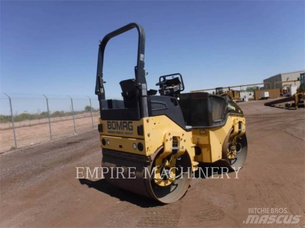 Bomag BW135 AD-5 Valjci sa duplim bubnjem